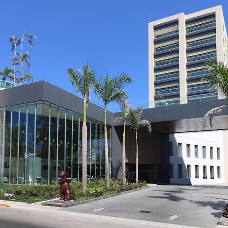 Holiday Inn & Suites - Puerto Vallarta Marina & Golf By Ihg Bagian luar foto