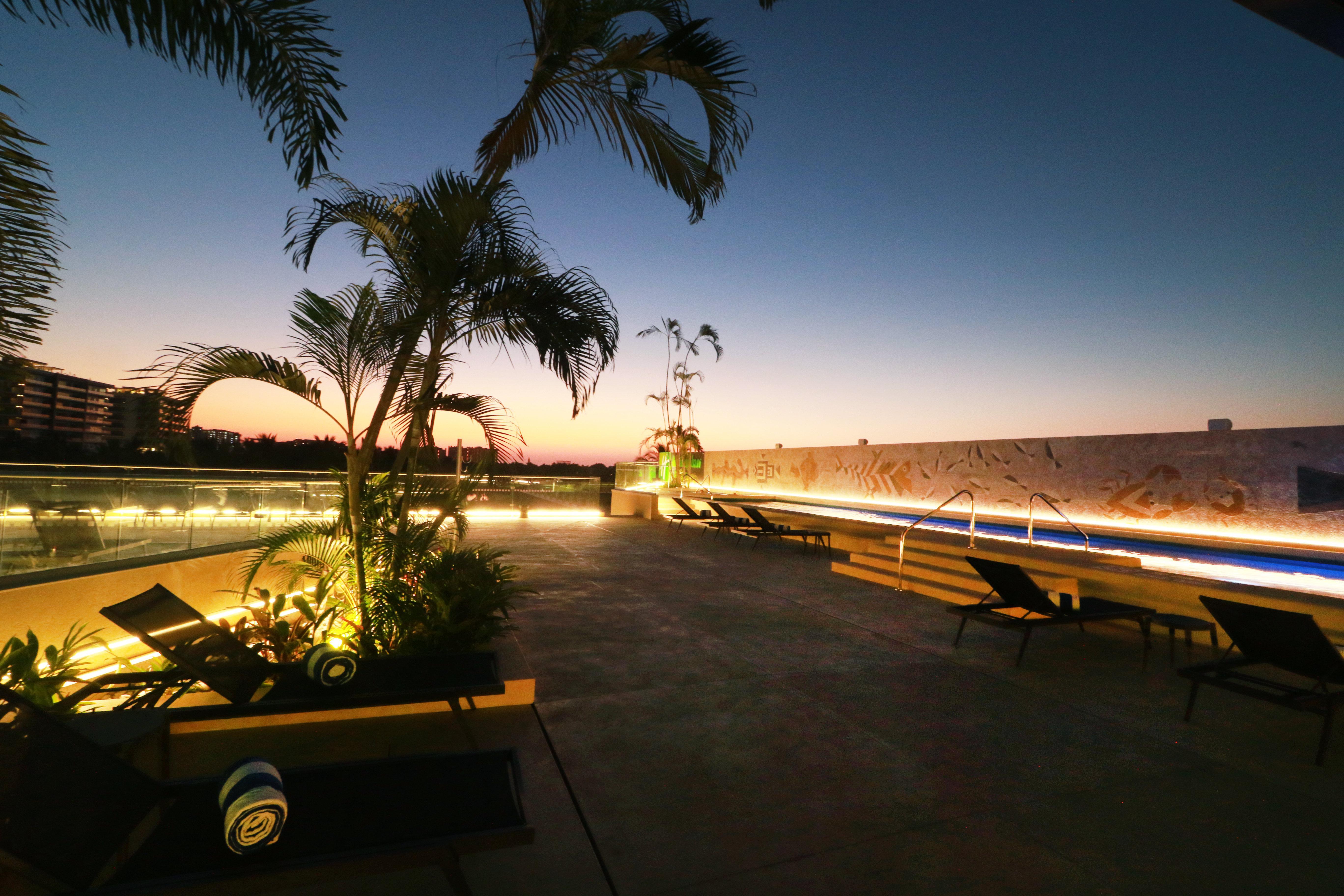 Holiday Inn & Suites - Puerto Vallarta Marina & Golf By Ihg Bagian luar foto
